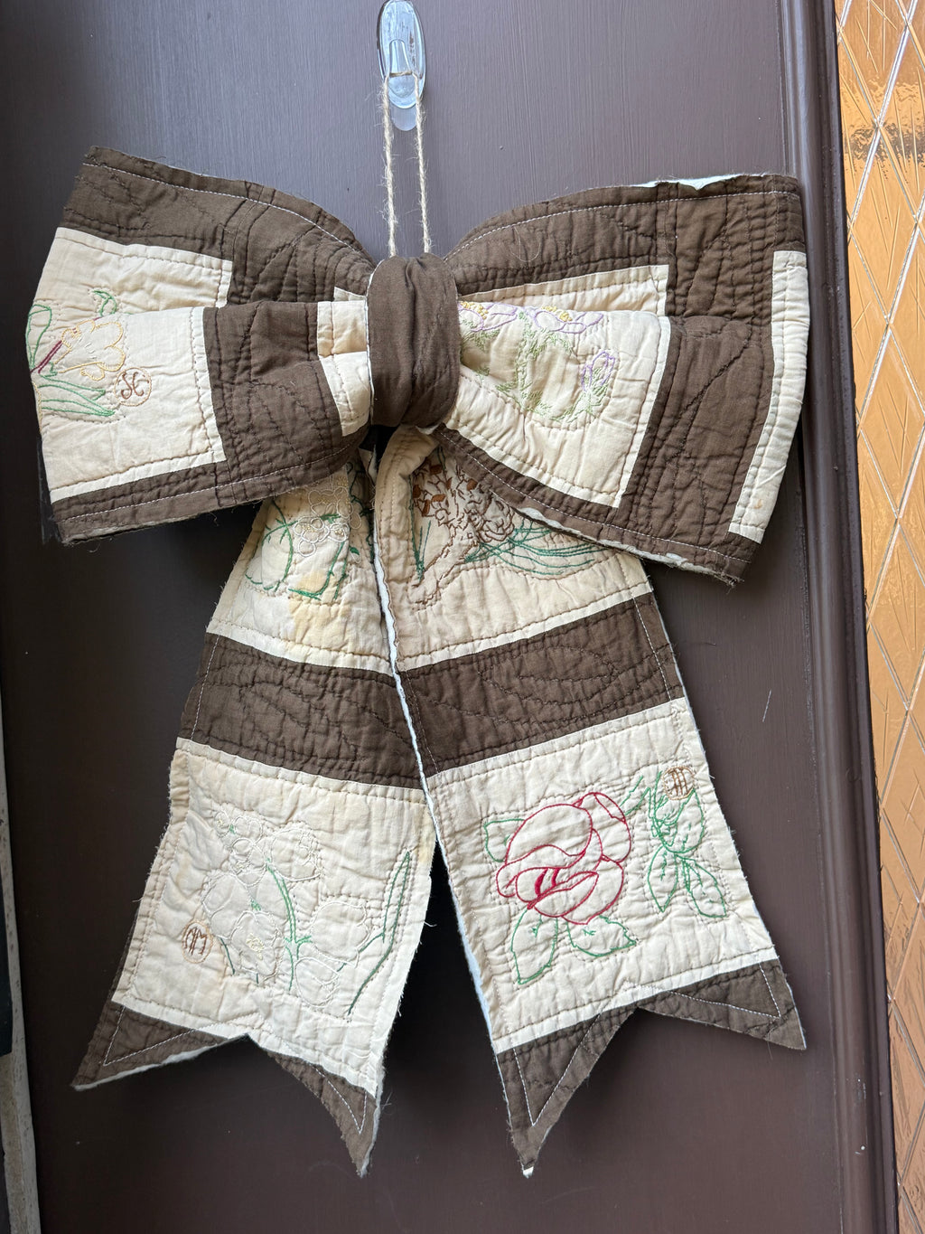 Vintage Quilt Bow Door Hangers