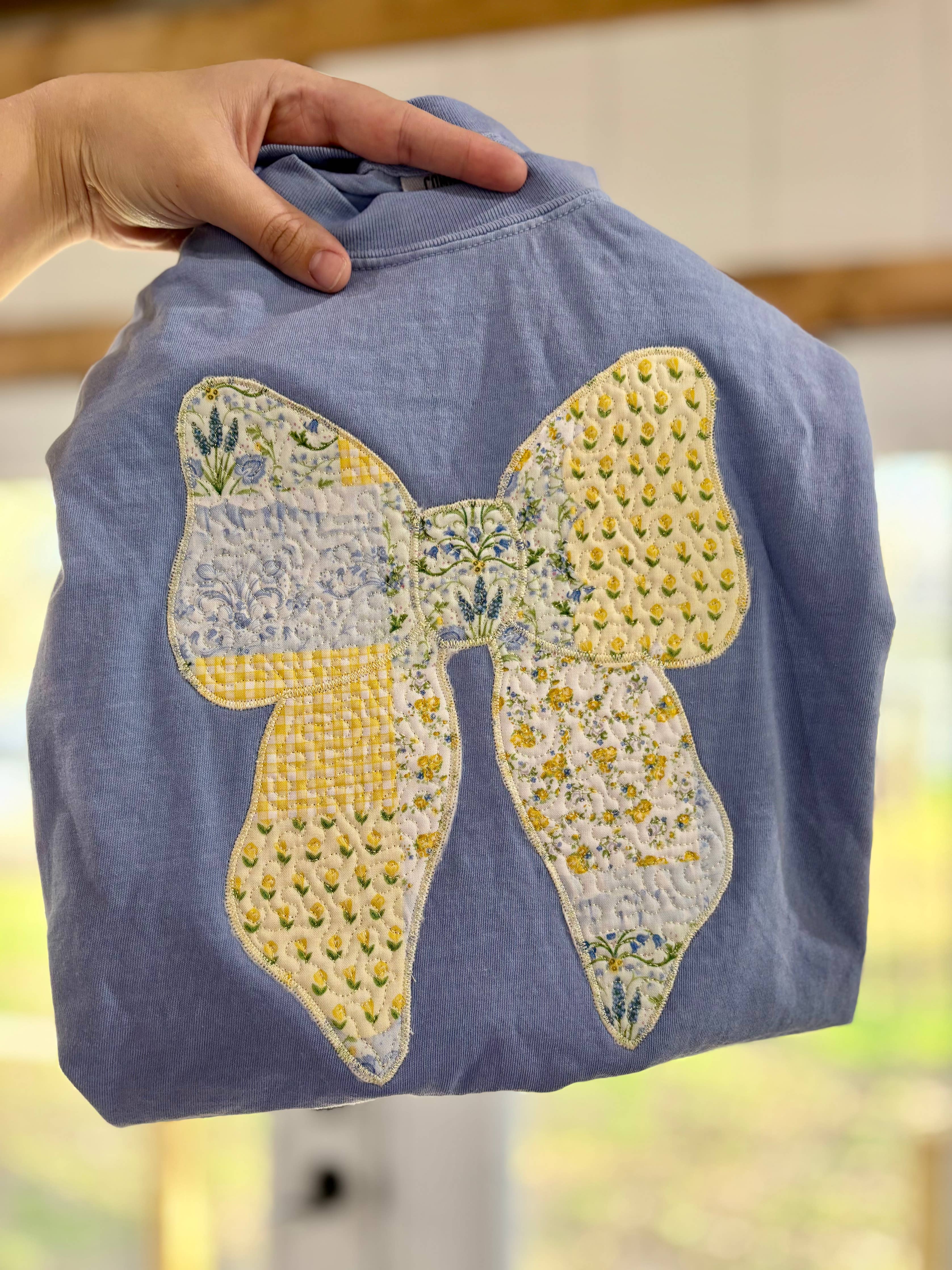 Quilted Bow Embroidered Tee