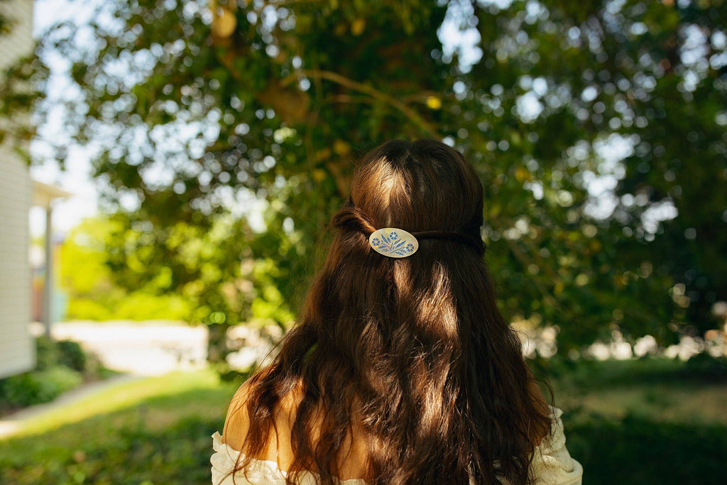 Corelle Cornflower Retro Hair Clip