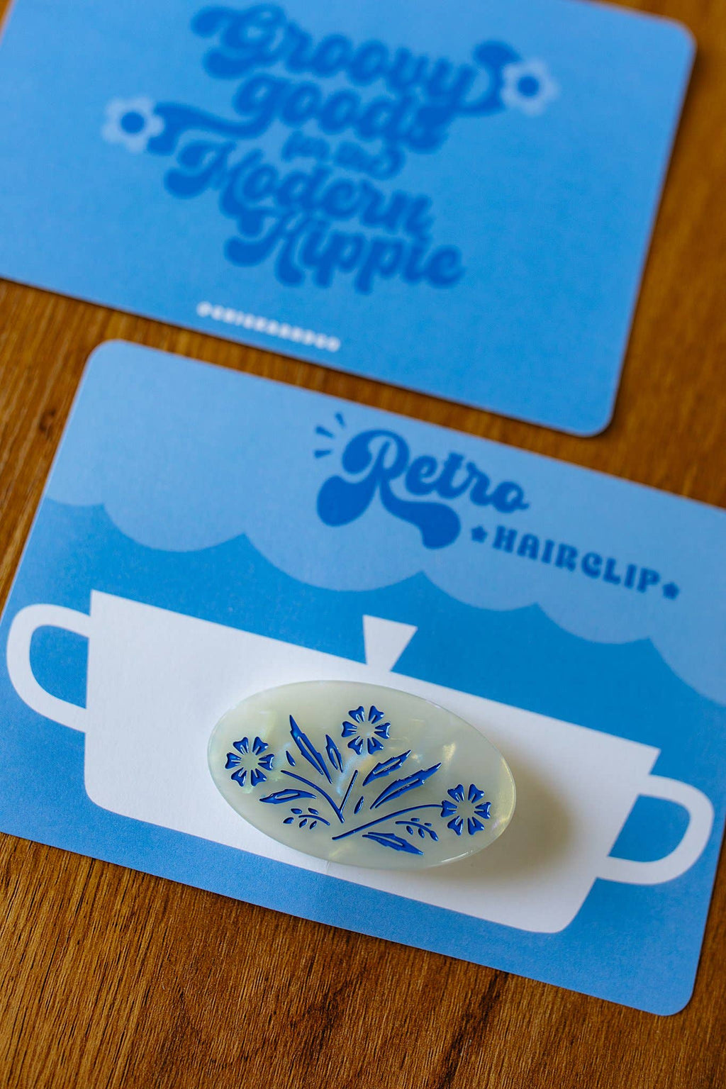 Corelle Cornflower Retro Hair Clip